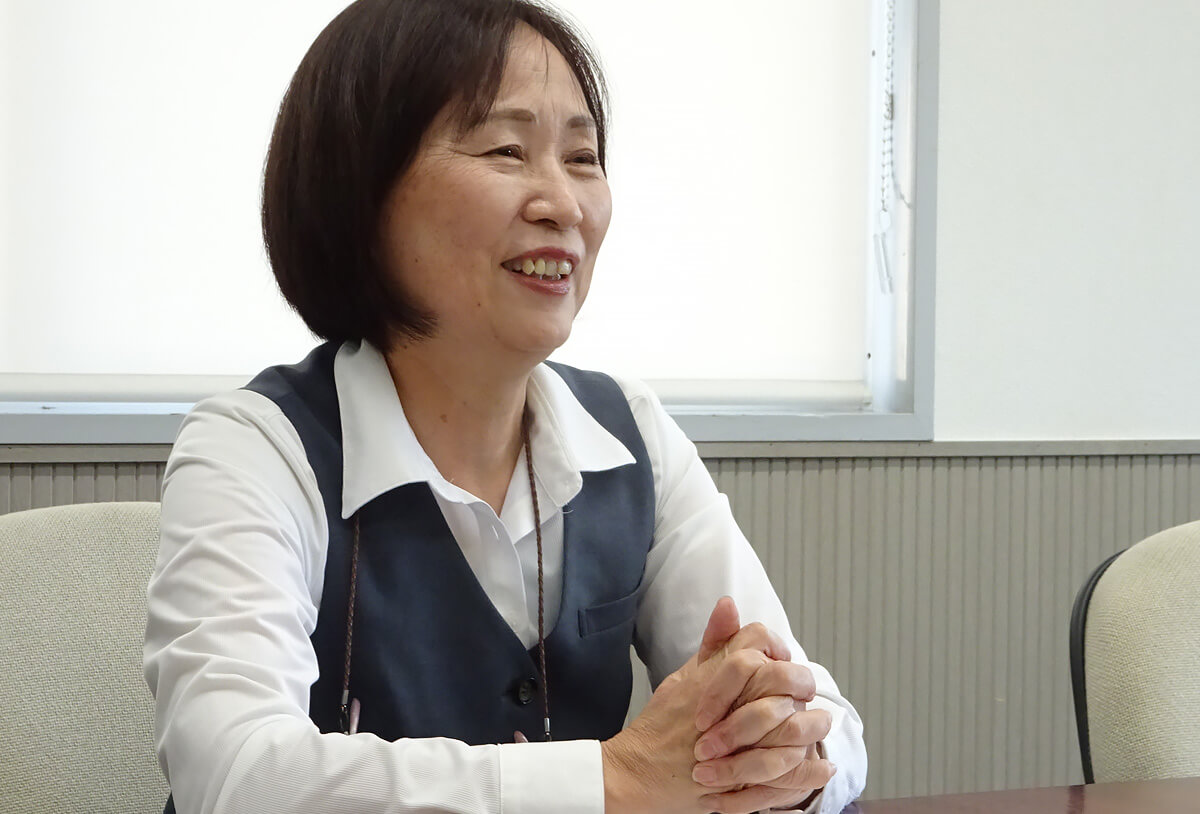経理事務 網谷 和代
